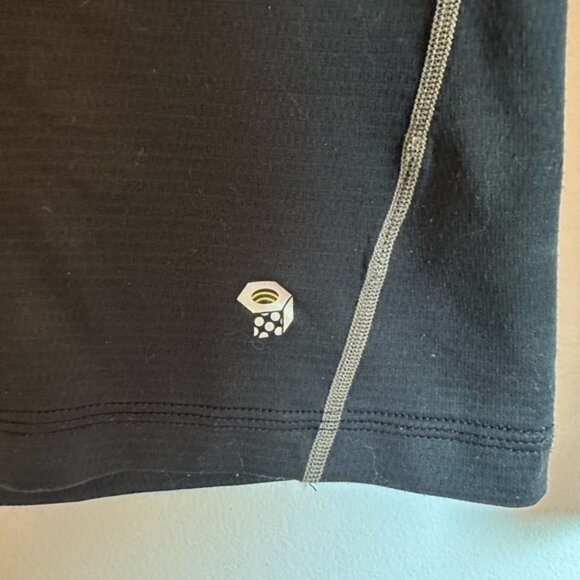 Mountain Hardware Half Zip  Pullover Size Large Black With Grey Trim Lightweight - Picture 3 of 4